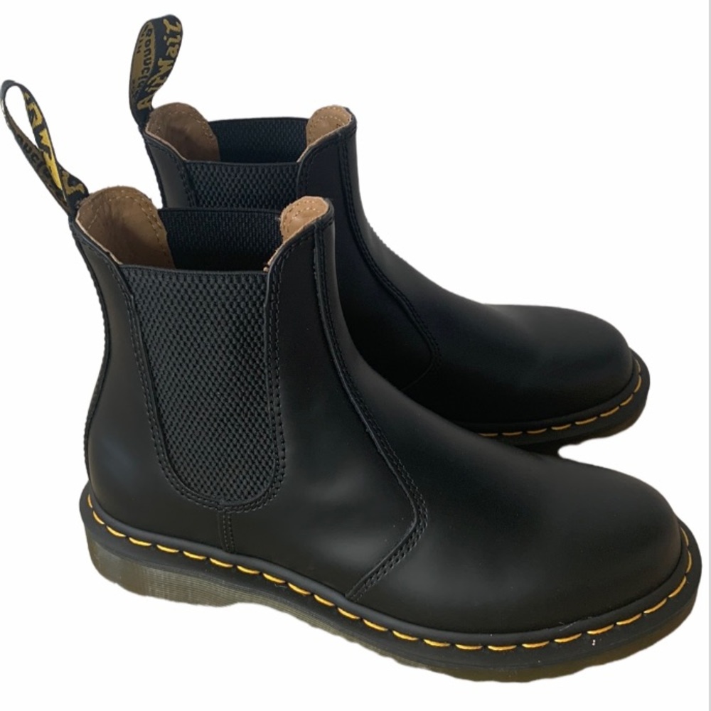 ❌SOLD❌Dr. Martens Chelsea Boot Yellow Stitch - Picture 3 of 8